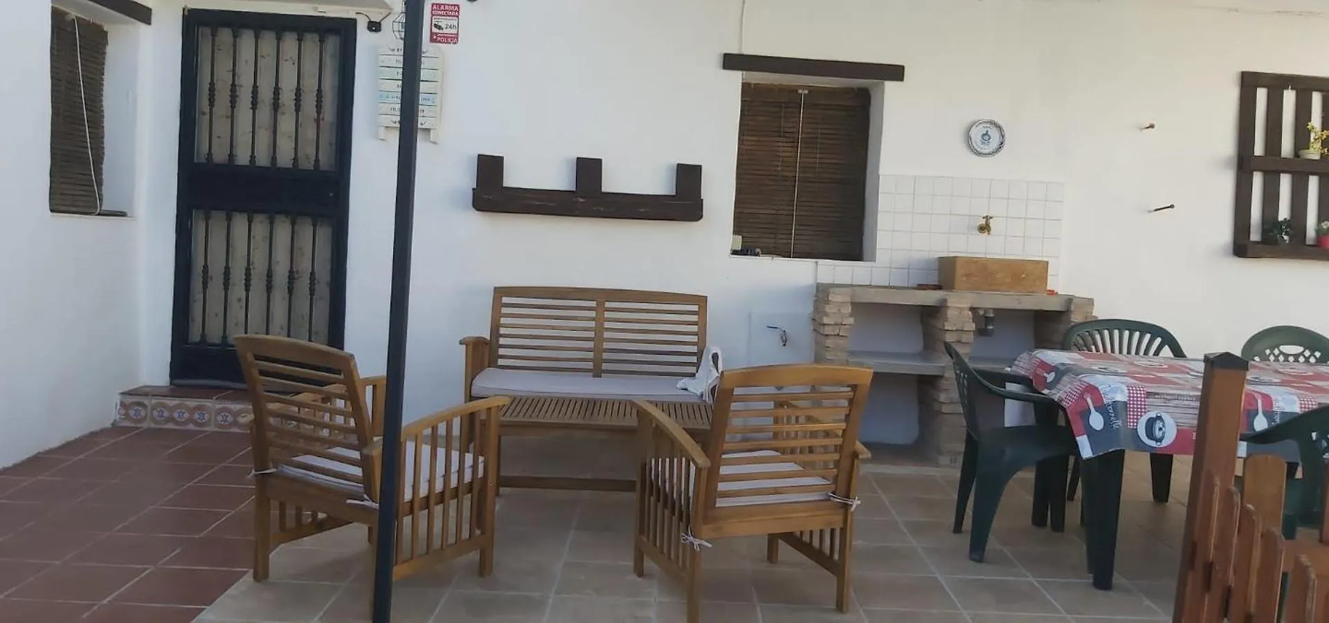 Casa Rural En Granada Con Chimenea, Piscina Privada Y Barbacoa 