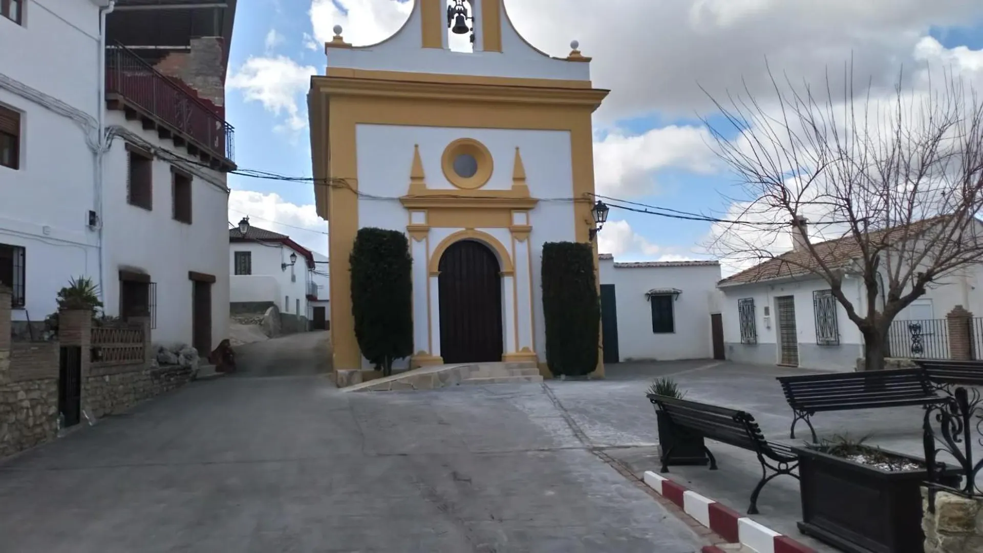 Casa Rural En Granada Con Chimenea, Piscina Privada Y Barbacoa 